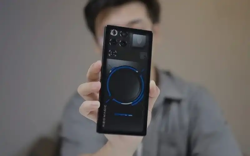 REDMAGIC 11 Pro có phải là smartphone chơi Genshin Impact mượt nhất 2025?